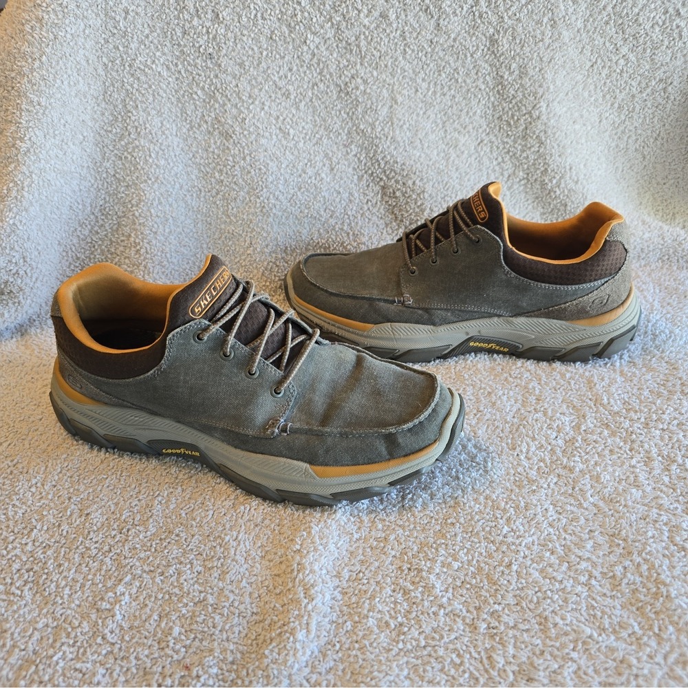 Sketchers Brown Relaxed Fit Respected-Loleto Canvas Shoe W/Goodyear Outsole 10.5